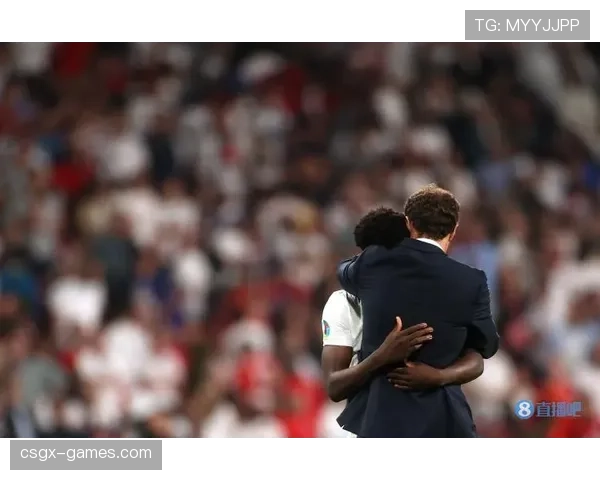 萨卡分享点球压力应对经验，状态回升引发关注