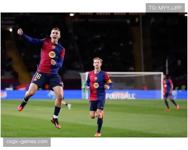 瓦伦西亚锋线火力全开,强势进攻助球队豪取连胜 瓦伦西亚锋线火力全开,强势进攻助球队豪取连胜