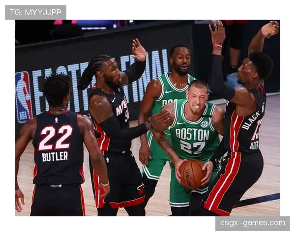 安德鲁·威金斯突破助攻效率提升 拉开球队关键时刻差距